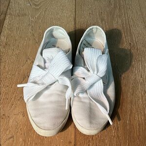 Adidas White Sneakers Ribbon Lace Detail Women’s 7